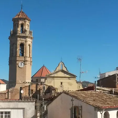 Edificio De L'escoleta Falset